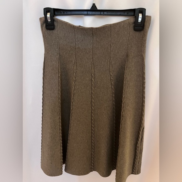 Max Studio Skirt - Picture 8 of 8